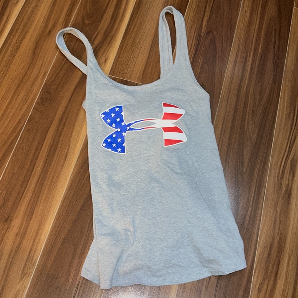 Small under armour heat gear USA flag logo tank top